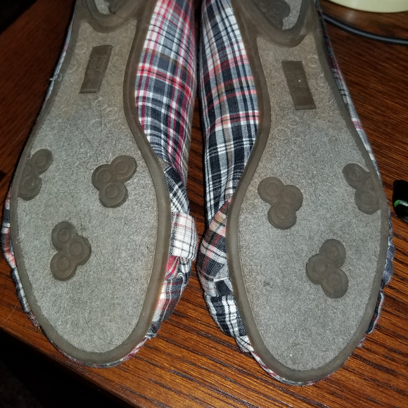 Hot Kiss Multi Colored Open Toe Flats Size 7 - Picture 3 of 3